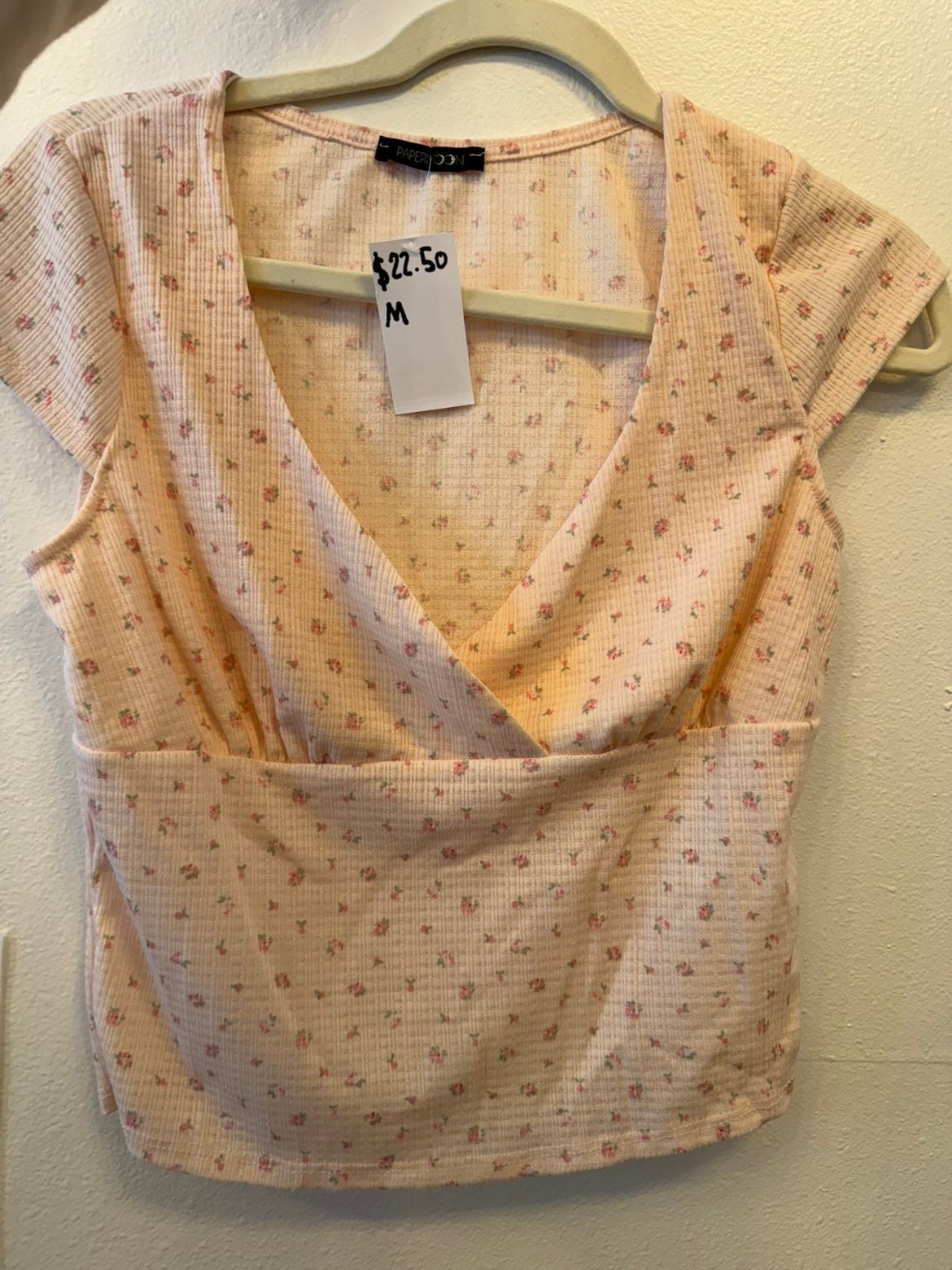 Pink floral cropped T shirt