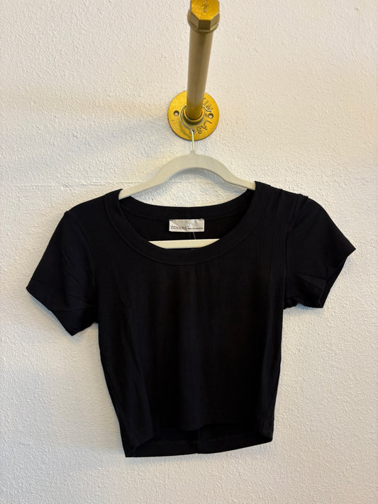 Black Tee