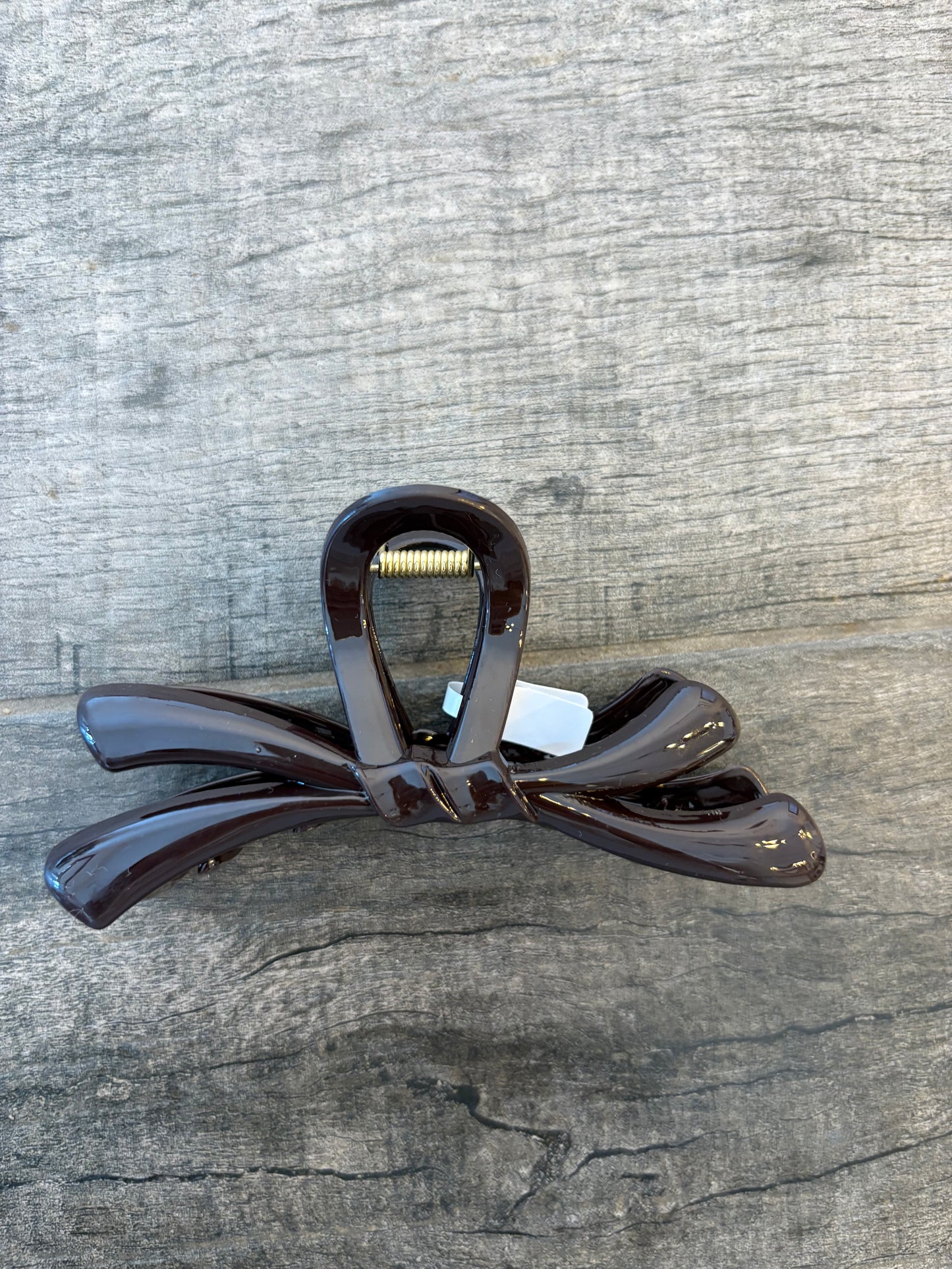Brown bow claw clip