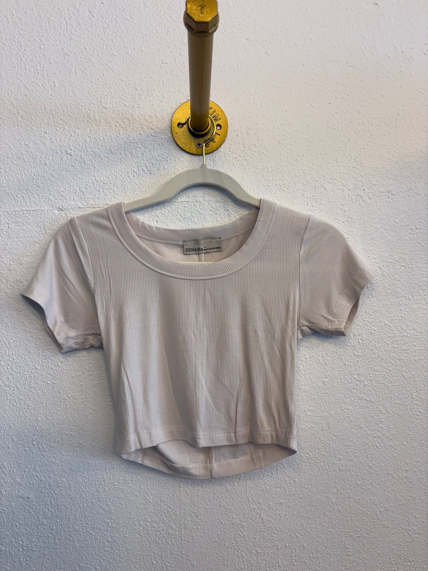 White tee